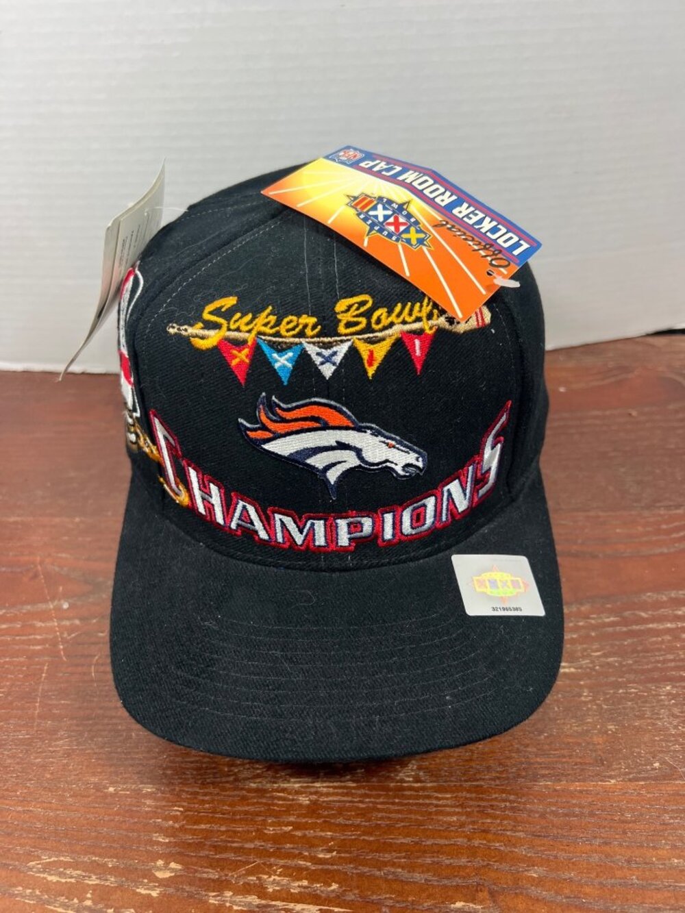 Vintage NFL Super Bowl XXXII Denver Broncos Champions Snapback Hat OSFA H4